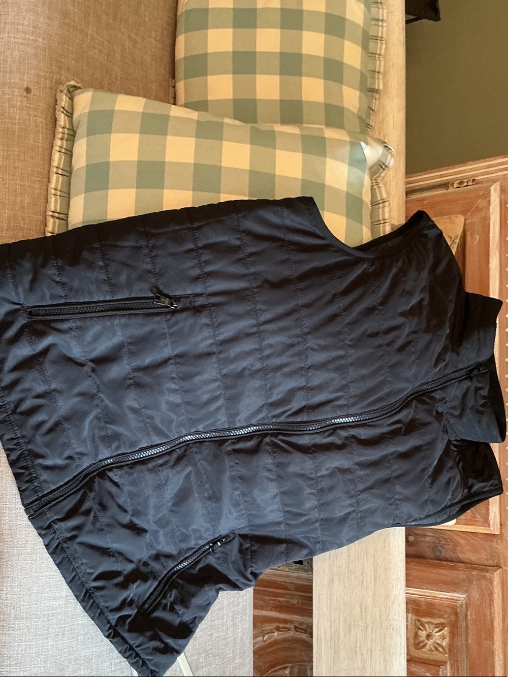Banana Republic Black Quilted Vest with Zip Pockets
